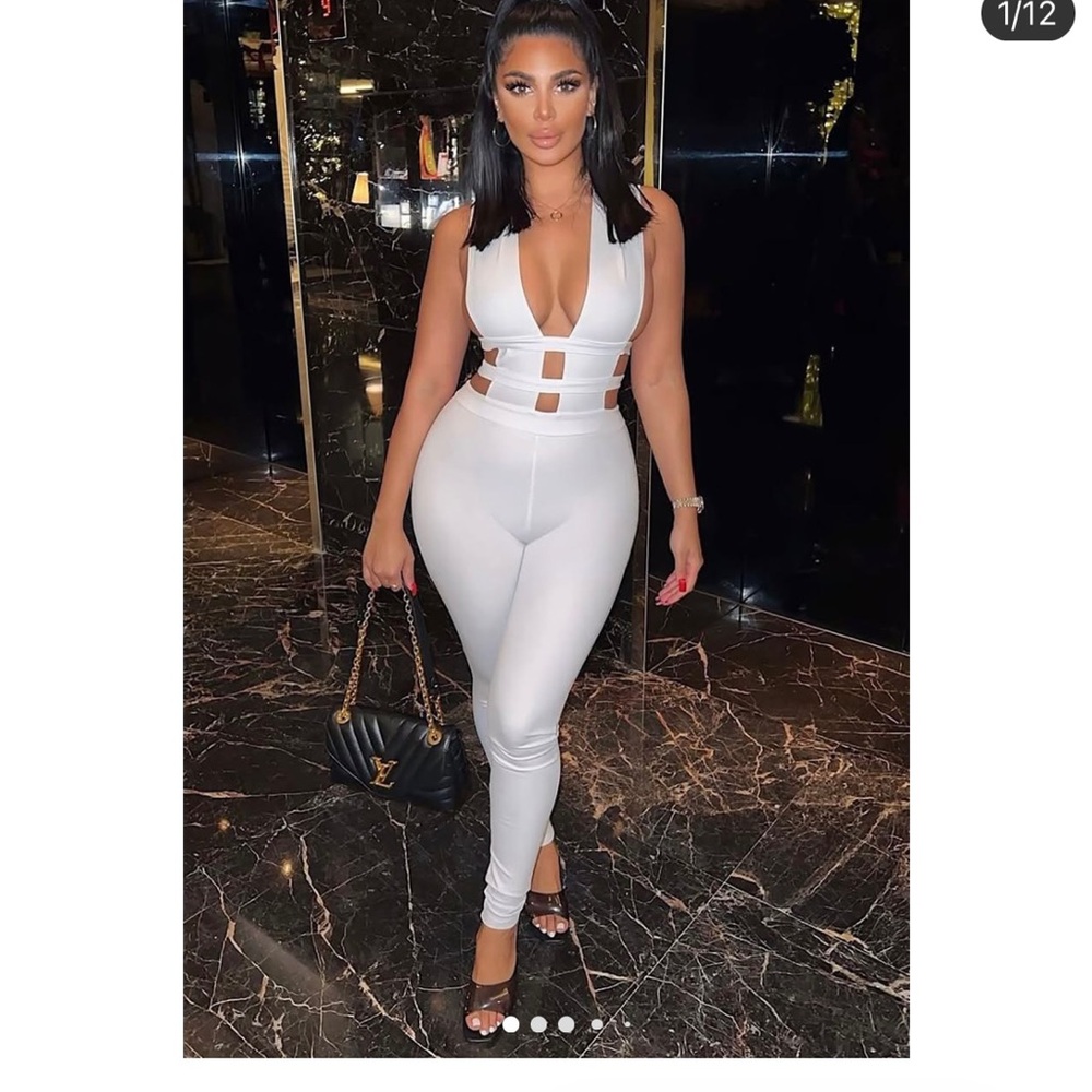 This in black a